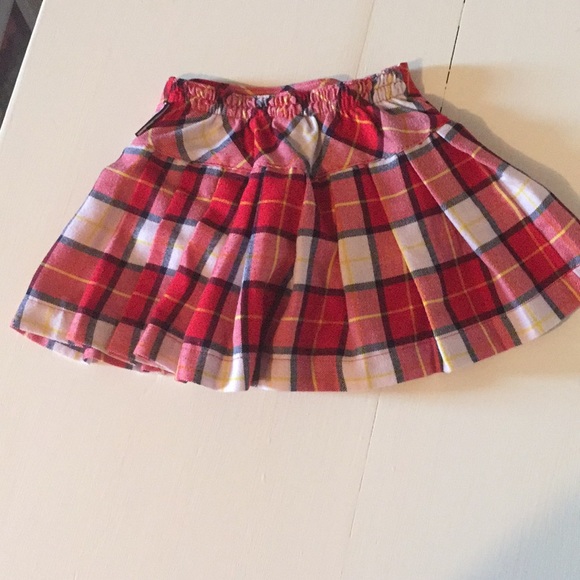 Pleated red white blue and yellow gingham skirt - Picture 3 of 5